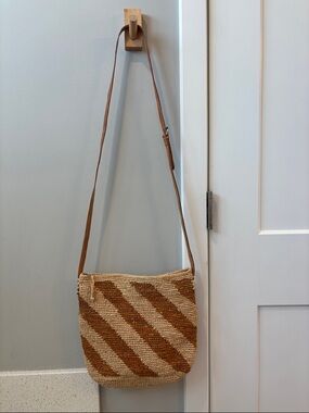 Jaden Rael of Madagascar - Raffia Stripe Crossbody Bag - Tan/ Burnt Sienna